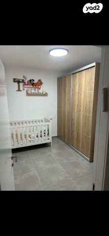 דירה, נתיבות מערב, נתיבות