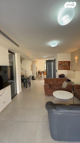 דו משפחתי, תל ברוך, תל אביב יפו