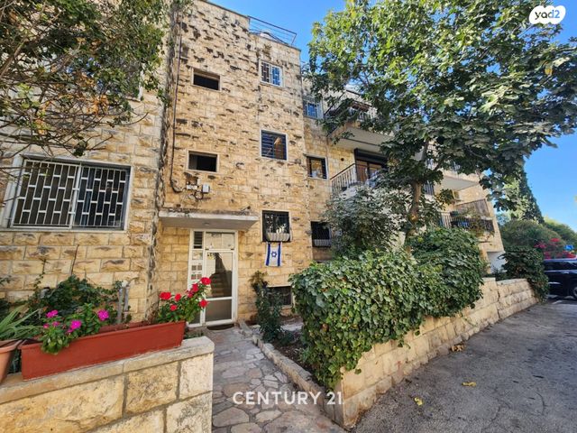 דירה, בית חוגלה, תלפיות, ירושלים