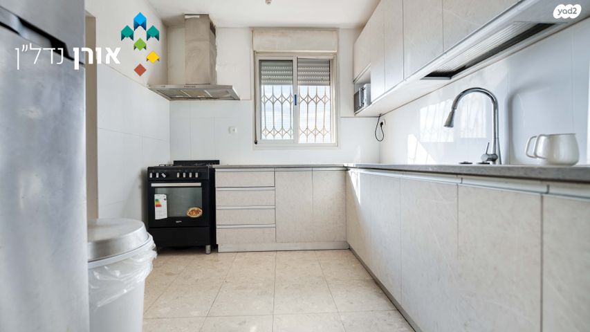 דירה, רחובות החדשה, רחובות