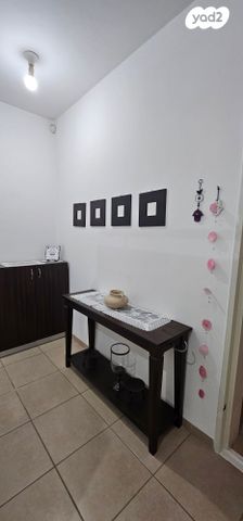 דירת גן, יוסף כתראן, נווה יוני נתניהו, עכו