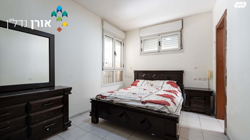 דירה, רחובות החדשה, רחובות