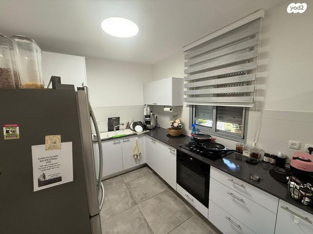 דירה, אדמונד סחייק, מלחה, מנחת, ירושלים