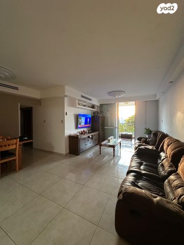 דירה, נחל ירמוך 2, רובע י"א, אשדוד