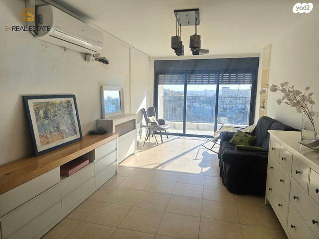 דירה, הציונות, קרית היובל, ירושלים