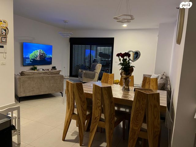 דירה, הנביאים, הנביאים, בת ים