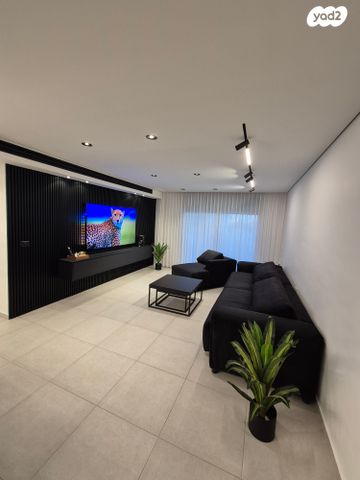 דירה, רוזמרין, סיגליות, באר שבע