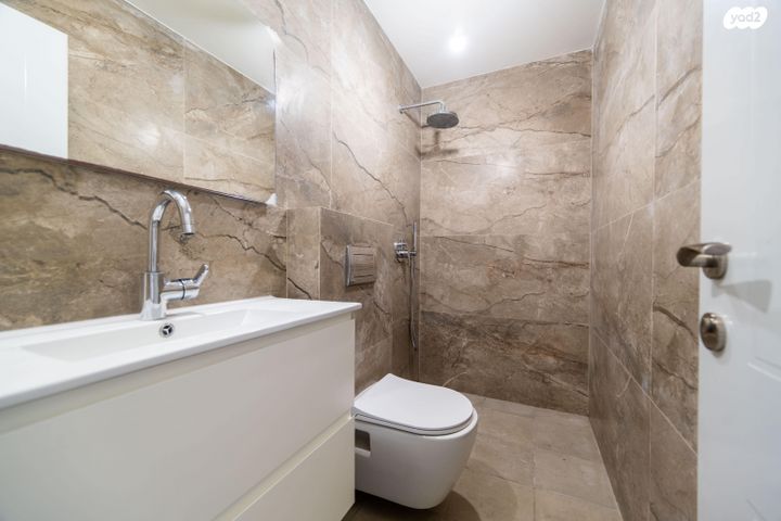 דירה, פינסקר, תל אביב יפו