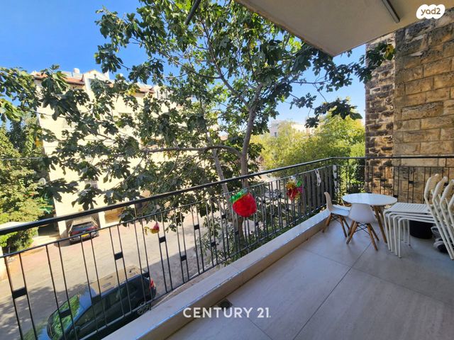 דירה, בית חוגלה, תלפיות, ירושלים