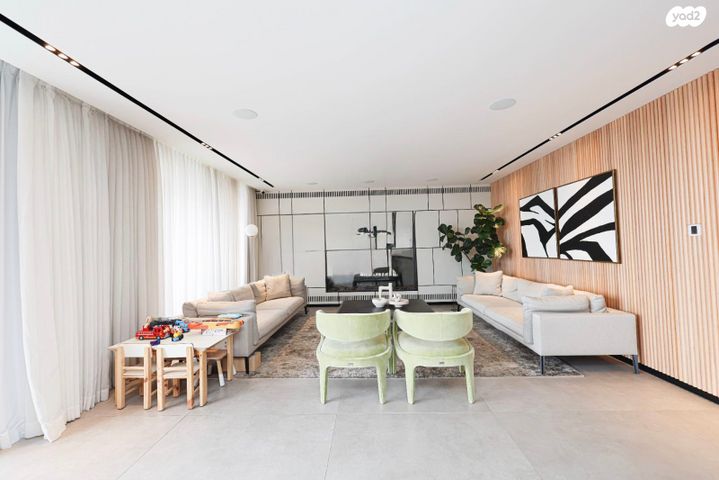 גג/ פנטהאוז, הגוש הגדול, רמת אביב החדשה, נופי ים, תל אביב יפו