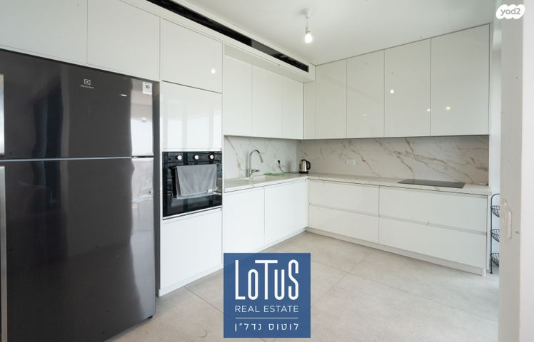 דירה, הרצליה