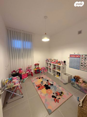 דירה, שדרות הרצל, יבנה