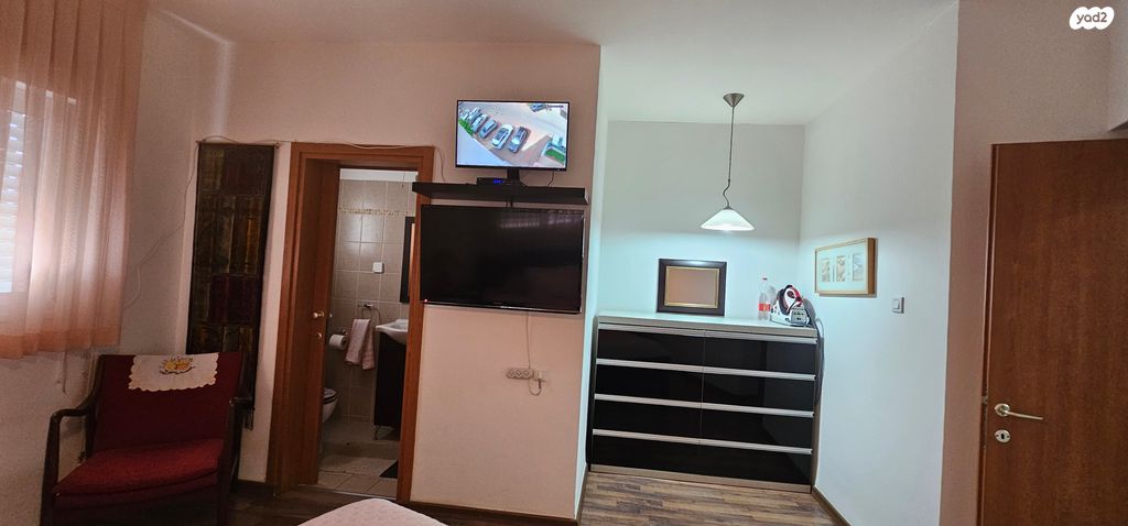 דירת גן, יוסף כתראן, נווה יוני נתניהו, עכו