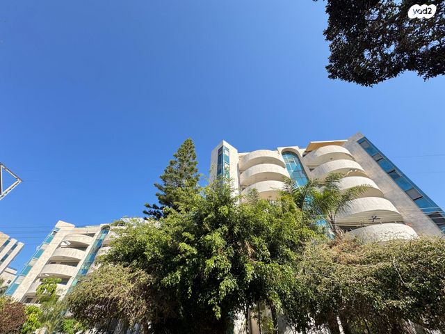 אליהו גולומב 