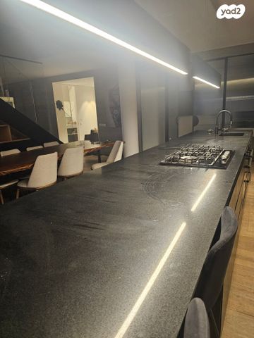 גג/ פנטהאוז, גבעת שמואל