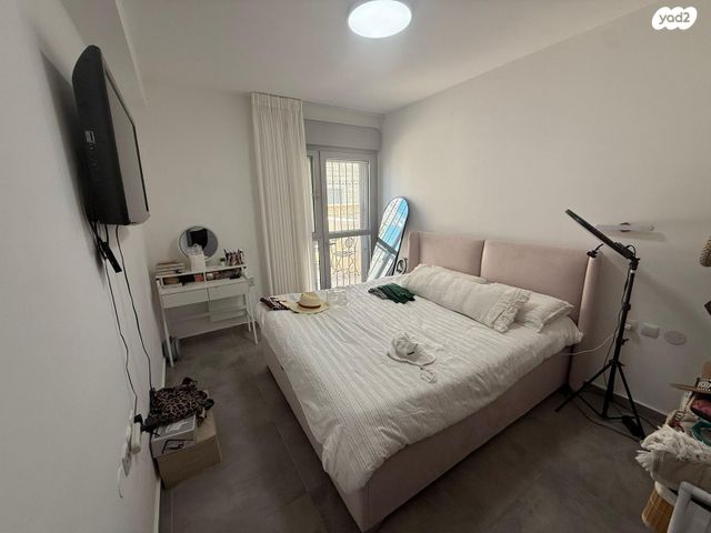 דירה, אדמונד סחייק, מלחה, מנחת, ירושלים