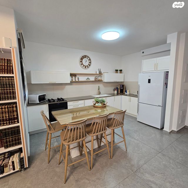 דירה, סשה ארגוב, הכרם ג', עכו