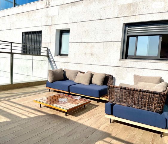 דירה, הגנים, נווה גן, רמת השרון