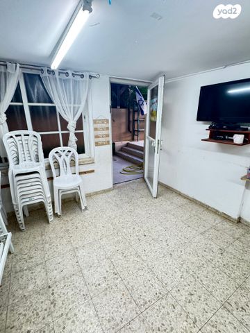 בית פרטי/ קוטג', קרית משה, נתיבות