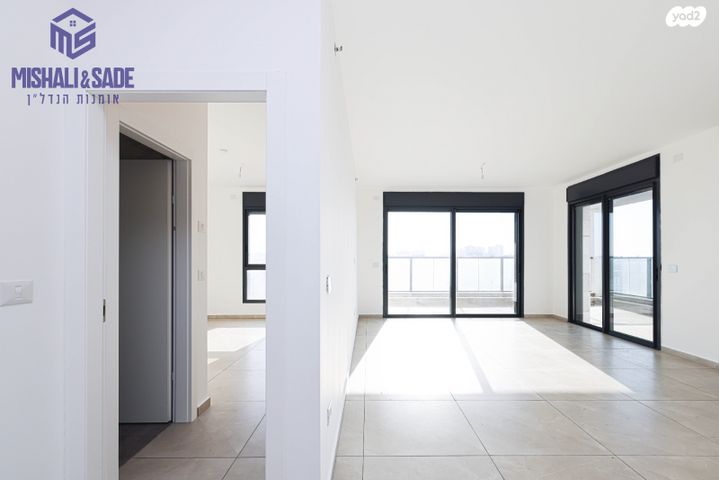 דירה, ארלוזורוב 1, אפרים, חדרה