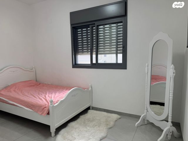 דופלקס, חורשת האקליפטוס, אדמית / יערית, שלומי