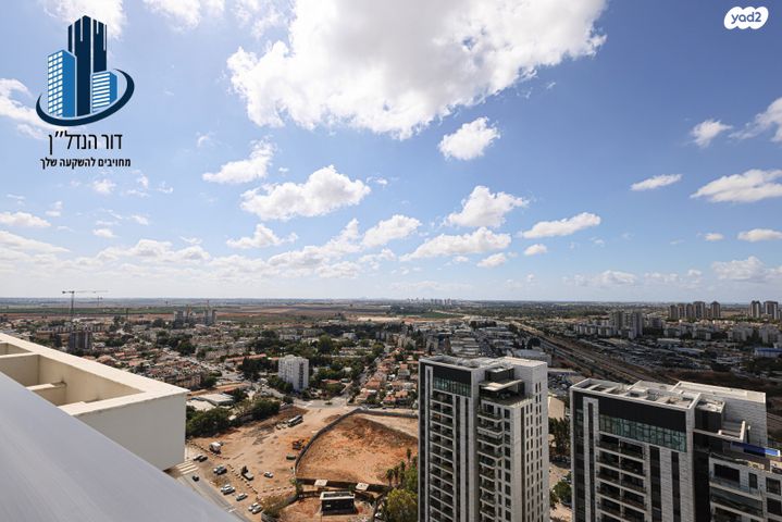 גג/ פנטהאוז, יעקב תמרי, חצרות המושבה, רחובות