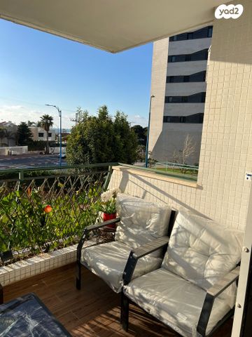 דירה, נחל ירמוך 2, רובע י"א, אשדוד