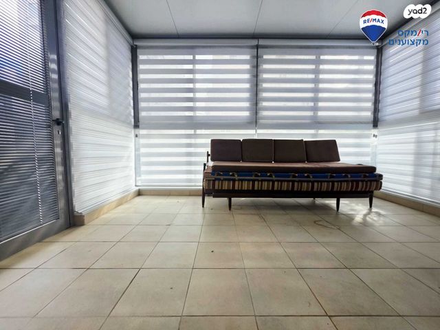 דירת גן, העלייה השנייה, רח' הנשיא צפון, חדרה