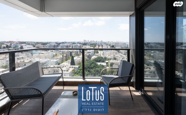 דירה, הרצליה