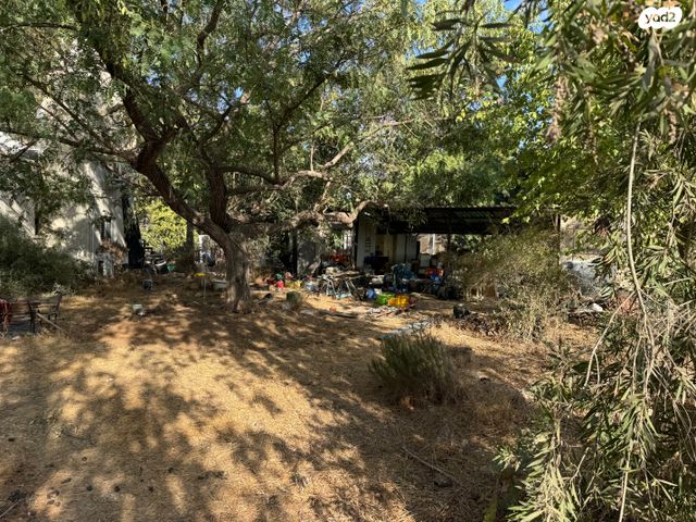 משק חקלאי/ נחלה, גן יאשיה