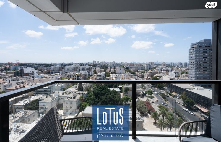 דירה, הרצליה