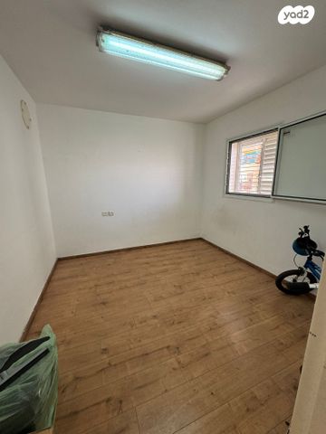 דירה, שמואל כהן יוחננוף, קרית שלום, תל אביב יפו