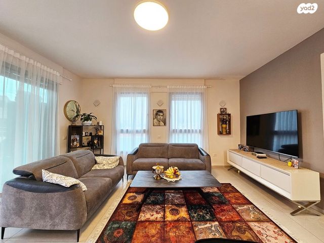 דירה, עג'מי, גבעת העליה, תל אביב יפו