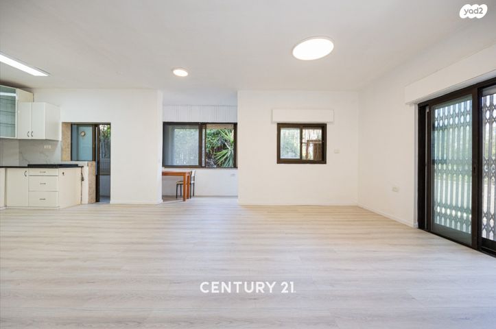 דירת גן, חזקיהו המלך, קטמון הישנה, ירושלים