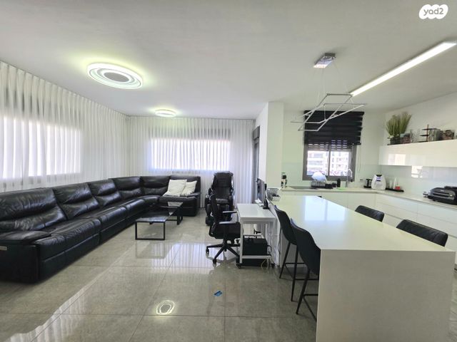 דירה, מודיעין מכבים רעות