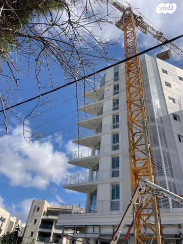 דירה, ארלוזורוב 20, הרצליה