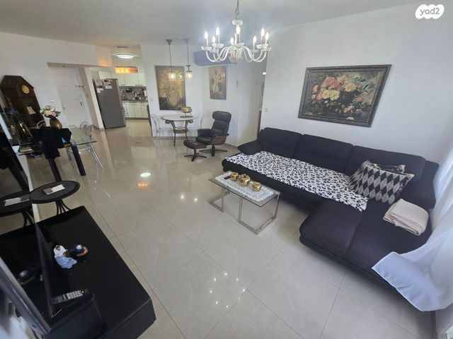 דירה, ליאון בלום 62, המיימוני, חיפה