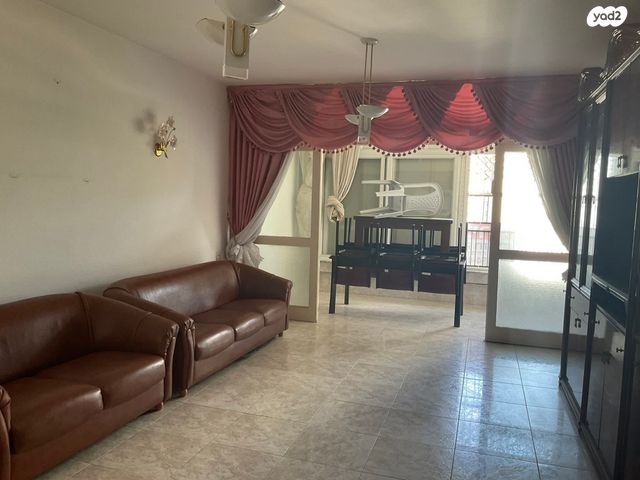 דירה, הרצל 65, עיר, מרכז העיר, נהריה