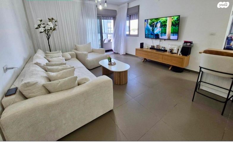 שדרות יצחק שמיר 