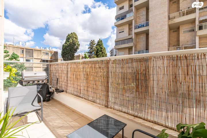 דירה, החסידה, בית"ר, יד שמואל, חדרה