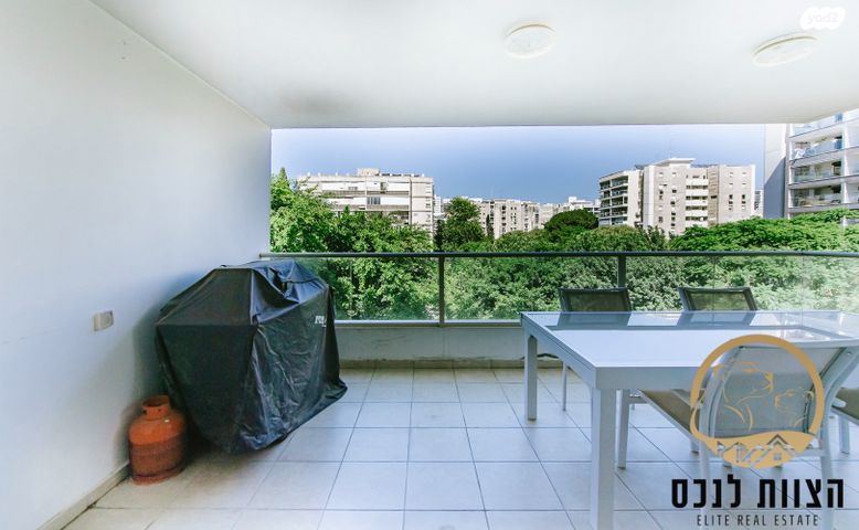 דירה, התבור, גבעת סביון, גני תקווה