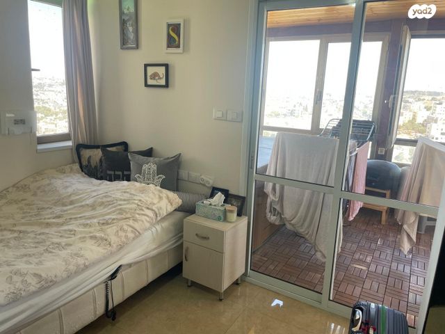 דירה, יצהר, גילה, ירושלים