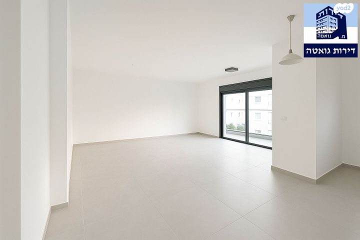 דירה, אבינועם ילין, המרכז השקט / מרכז העיר, פתח תקווה