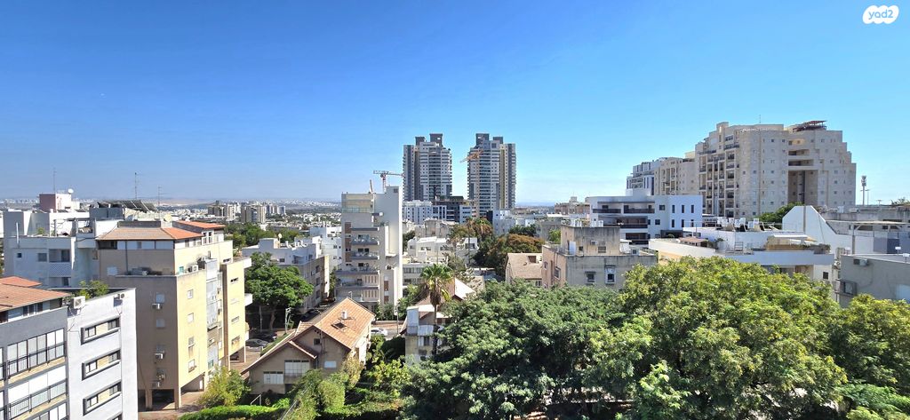 גג/ פנטהאוז, י"ד הבנים 7, כפר גנים ב, פתח תקווה