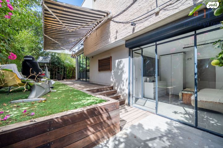 דו משפחתי, אלוף דוד, רמת חן, רמת גן