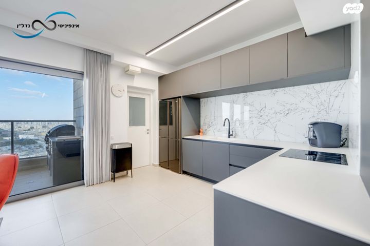 דירה, יצחק שדה, דרום מערב ותיק, בת ים