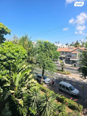 דירה, נאות שושנים, חולון