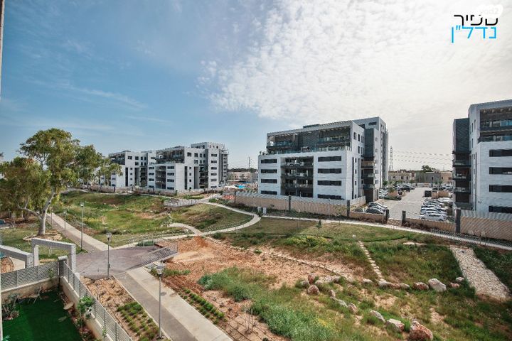 דירה, אור ים, אור עקיבא