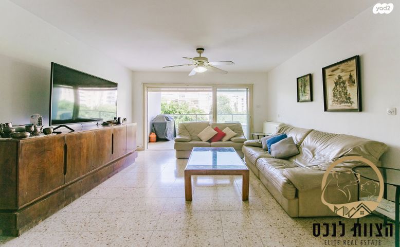 דירה, התבור, גבעת סביון, גני תקווה