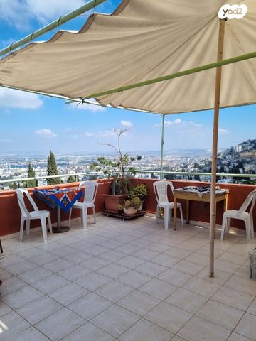 גג/ פנטהאוז, כינרת, הדר עליון, חיפה